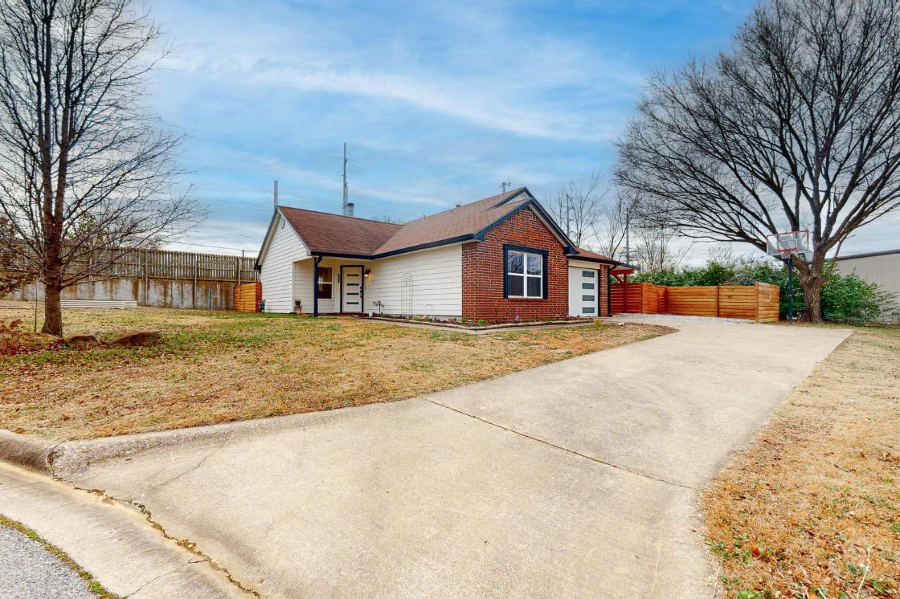 Ozk Trail House Bentonville Exterior foto